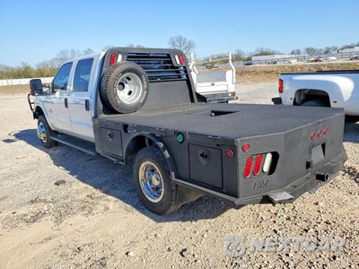 Trzecie zdjęcie samochodu z tyłu: 2015 FORD F350 SUPER DUTY FLATBED TRUCK VIN:1FD8W3HT7FEA89770 - miniatura