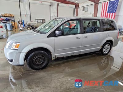2010 DODGE GRAND CARAVAN SE 2D4RN4DE7AR265787 - główne zdjęcie licytacji z USA - miniatura