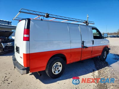 Trzecie zdjęcie samochodu z tyłu: 2017 GMC SAVANA 3500 CARGO UTILITY / SERVICE VAN VIN:1GTZ7GFGXH1242963 - miniatura