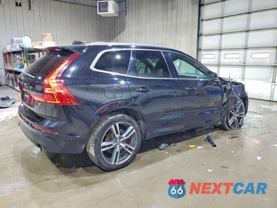 Trzecie zdjęcie samochodu z tyłu: 2019 VOLVO XC60 T5 VIN:LYV102RK4KB215634 - miniatura