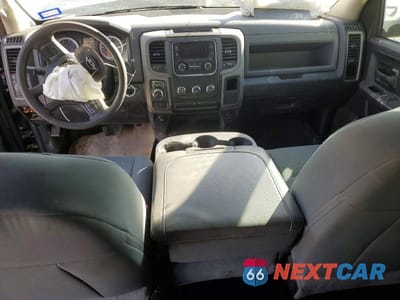 Zdjęcie 8 z 12 samochodu: 2020 RAM 1500 CLASSIC TRADESMAN VIN:1C6RR6FG5LS128366 - miniatura