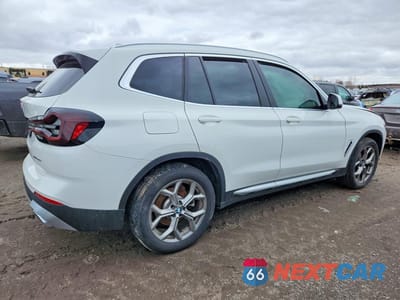 Trzecie zdjęcie samochodu z tyłu: 2023 BMW X3 VIN:5UX53DP05P9R62129 - miniatura
