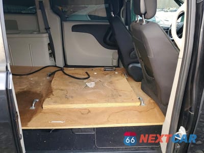 Zdjęcie 11 z 13 samochodu: 2018 DODGE GRAND CARAVAN SE VIN:2C4RDGBG6JR137417 - miniatura