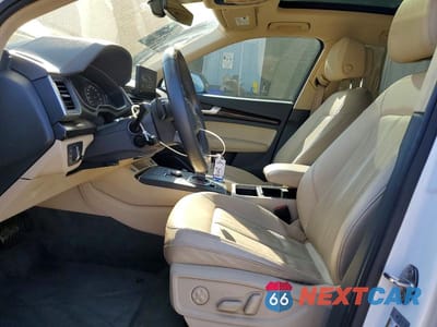 Zdjęcie 7 z 11 samochodu: 2019 AUDI Q5 PREMIUM VIN:WA1ANAFY1K2041506 - miniatura