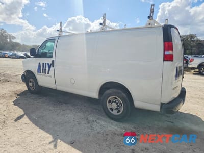 Drugie zdjęcie samochodu z przodu: 2018 CHEV EXPRESS G2500 VIN:1GCWGAFP6J1342869 - miniatura