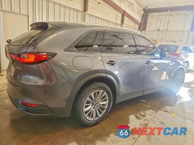 Trzecie zdjęcie samochodu z tyłu: 2024 MAZDA CX-90 PREFERRED VIN:JM3KKBHA1R1165386 - miniatura