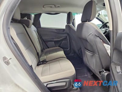 Zdjęcie 11 z 12 samochodu: 2022 FORD ESCAPE SE VIN:1FMCU9G64NUA60570 - miniatura