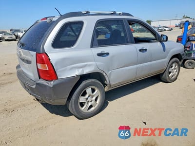 Trzecie zdjęcie samochodu z tyłu: 2008 KIA SPORTAGE LX VIN:KNDJF724187539497 - miniatura