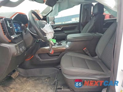 Zdjęcie 7 z 12 samochodu: 2025 CHEVROLET SILVERADO K2500 HEAVY DUTY LT VIN:1GC4KNEY5SF121159 - miniatura