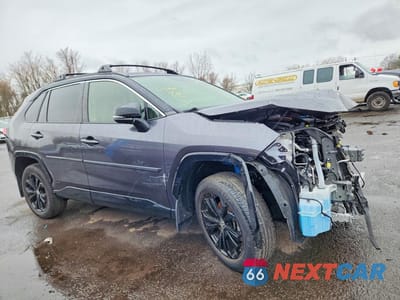 Czwarte zdjęcie samochodu z boku: 2022 TOYOTA RAV4 HYBRID XSE VIN:JTME6RFV1NJ022912 - miniatura