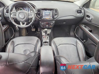 Zdjęcie 8 z 12 samochodu: 2020 JEEP COMPASS LIMITED VIN:3C4NJDCB3LT110538 - miniatura