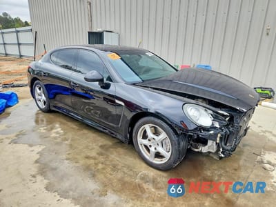 Czwarte zdjęcie samochodu z boku: 2011 PORSCHE PANAMERA 2 VIN:WP0AA2A79BL010116 - miniatura