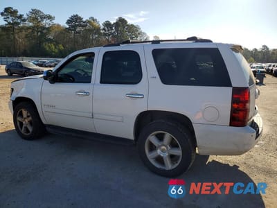 Drugie zdjęcie samochodu z przodu: 2008 CHEVROLET TAHOE K1500 VIN:1GNFK13078R105851 - miniatura