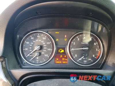 Zdjęcie 9 z 11 samochodu: 2009 BMW 335 XI VIN:WBAWC73519E068287 - miniatura