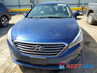 Piąte zdjęcie samochodu w środku: 2015 HYUNDAI SONATA SE VIN:5NPE24AF7FH211900 - miniatura