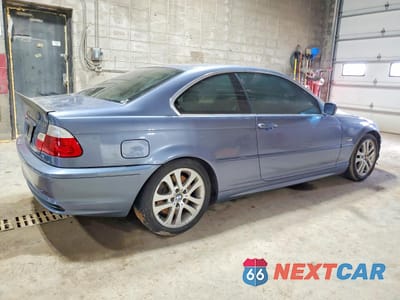 Trzecie zdjęcie samochodu z tyłu: 2003 BMW 330 CI VIN:WBABN53433JU29232 - miniatura