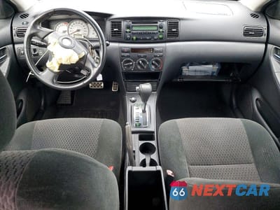 Zdjęcie 8 z 12 samochodu: 2006 TOYOTA COROLLA S VIN:1NXBR30E26Z680508 - miniatura