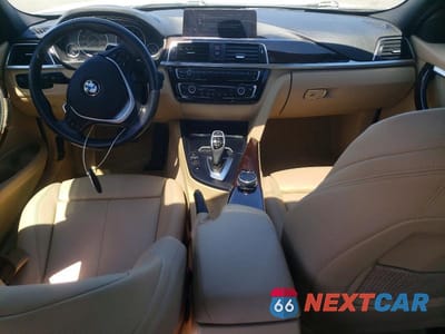 Zdjęcie 8 z 12 samochodu: 2016 BMW 328 XI SULEV VIN:WBA8E3C59GK500411 - miniatura