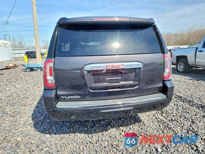 Zdjęcie 6 z 11 samochodu: 2015 GMC YUKON XL DENALI VIN:1GKS2JKJ4FR187847 - miniatura