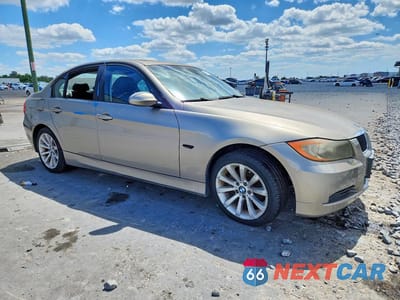Czwarte zdjęcie samochodu z boku: 2007 BMW 328 I VIN:WBAVA33537KX83550 - miniatura