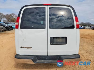 Zdjęcie 6 z 12 samochodu: 2016 CHEVROLET EXPRESS G3500 LT VIN:1GAZGPFG1G1162362 - miniatura
