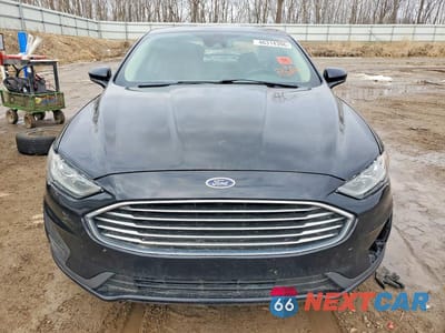 Piąte zdjęcie samochodu w środku: 2019 FORD FUSION SE VIN:3FA6P0HDXKR248813 - miniatura