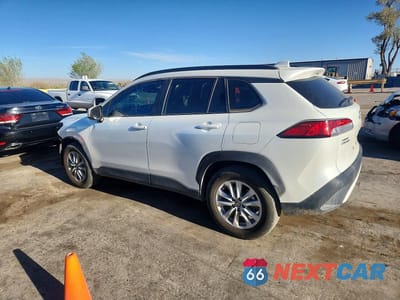 Drugie zdjęcie samochodu z przodu: 2023 TOYOTA COROLLA CROSS LE VIN:7MUCAABG1PV077385 - miniatura