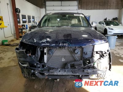 Piąte zdjęcie samochodu w środku: 2017 JEEP GRAND CHEROKEE LIMITED VIN:1C4RJFBG5HC604347 - miniatura