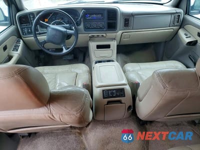 Zdjęcie 8 z 13 samochodu: 2002 CHEVROLET SUBURBAN K1500 VIN:3GNFK16Z22G268568 - miniatura
