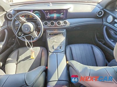 Zdjęcie 8 z 11 samochodu: 2022 MERCEDES-BENZ E 350 VIN:W1KZF8DB2NB083951 - miniatura