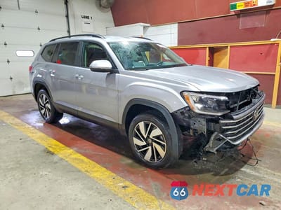 Czwarte zdjęcie samochodu z boku: 2025 VOLKSWAGEN ATLAS SE VIN:1V2HR2CA3SC531718 - miniatura