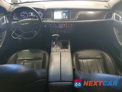 Zdjęcie 8 z 11 samochodu: 2018 GENESIS G80 3.8 VIN:KMHGN4JE7JU237642 - miniatura