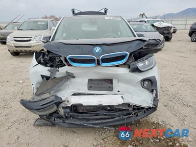 Piąte zdjęcie samochodu w środku: 2017 BMW I3 REX VIN:WBY1Z8C50HV889704 - miniatura