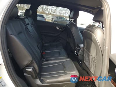 Zdjęcie 11 z 12 samochodu: 2018 AUDI Q7 PRESTIGE VIN:WA1VAAF73JD048108 - miniatura