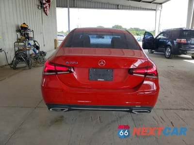 Zdjęcie 6 z 12 samochodu: 2019 MERCEDES-BENZ A 220 VIN:WDD3G4EB3KW013177 - miniatura