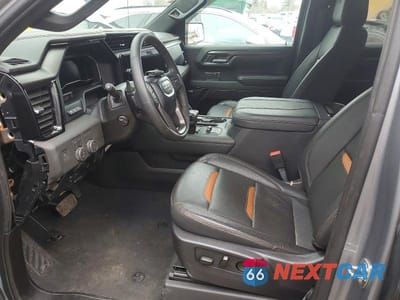 Zdjęcie 7 z 12 samochodu: 2024 GMC SIERRA K1500 AT4 VIN:3GTUUEE87RG362675 - miniatura