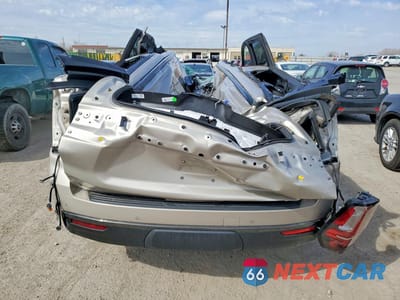 Zdjęcie 6 z 12 samochodu: 2022 CHEVROLET SUBURBAN K1500 RST VIN:1GNSKEKD5NR273140 - miniatura