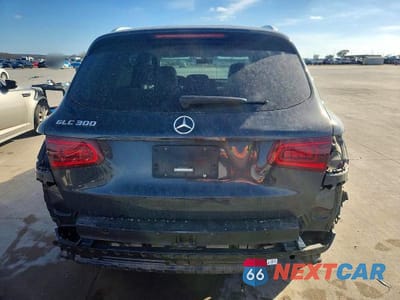 Zdjęcie 6 z 13 samochodu: 2020 MERCEDES-BENZ GLC 300 VIN:WDC0G8DB2LF699505 - miniatura