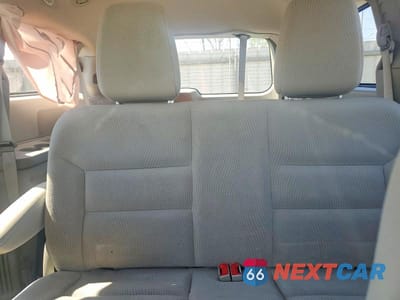 Zdjęcie 10 z 13 samochodu: 2017 DODGE GRAND CARAVAN SE VIN:2C4RDGBG4HR649056 - miniatura