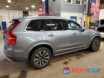 Trzecie zdjęcie samochodu z tyłu: 2020 VOLVO XC90 T6 MOMENTUM VIN:YV4A221K8L1553694 - miniatura