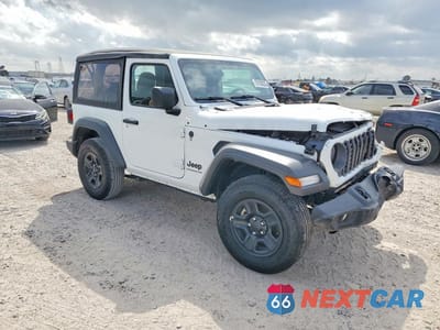 Czwarte zdjęcie samochodu z boku: 2025 JEEP WRANGLER SPORT VIN:1C4PJXAN0SW581532 - miniatura