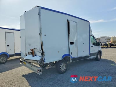 Trzecie zdjęcie samochodu z tyłu: 2020 FORD TRANSIT DELIVERY TRUCK VIN:1FDBW5Z83LKA75552 - miniatura