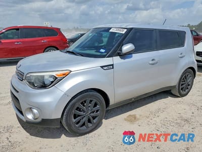 2017 KIA SOUL + KNDJP3A51H7434944 - główne zdjęcie licytacji z USA - miniatura