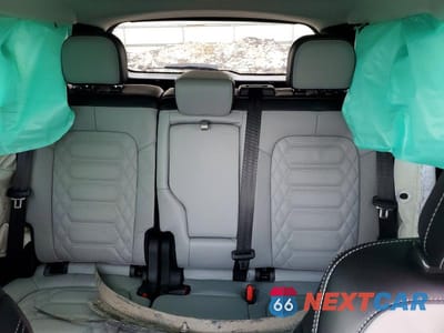 Zdjęcie 10 z 13 samochodu: 2024 FORD ESCAPE PLATINUM VIN:1FMCU9JA2RUA21284 - miniatura