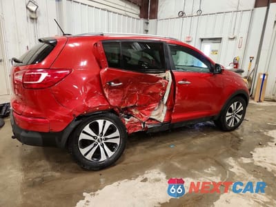Trzecie zdjęcie samochodu z tyłu: 2011 KIA SPORTAGE EX VIN:KNDPC3A23B7034788 - miniatura