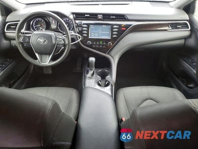 Zdjęcie 8 z 12 samochodu: 2018 TOYOTA CAMRY LE VIN:JTNB11HK1J3048846 - miniatura