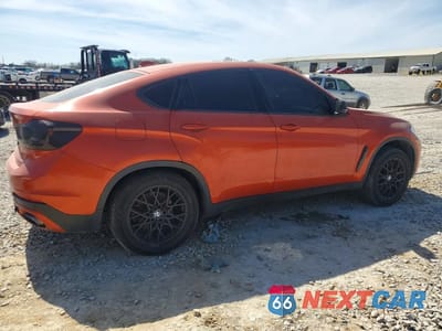 Trzecie zdjęcie samochodu z tyłu: 2016 BMW X6 XDRIVE50I VIN:5UXKU6C50G0R34000 - miniatura