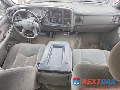Zdjęcie 8 z 12 samochodu: 2003 CHEVROLET SILVERADO C1500 VIN:2GCEC19V431204908 - miniatura