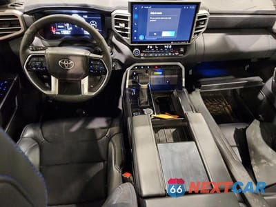 Zdjęcie 8 z 12 samochodu: 2024 TOYOTA TUNDRA CREWMAX PLATINUM VIN:5TFNA5DBXRX228474 - miniatura