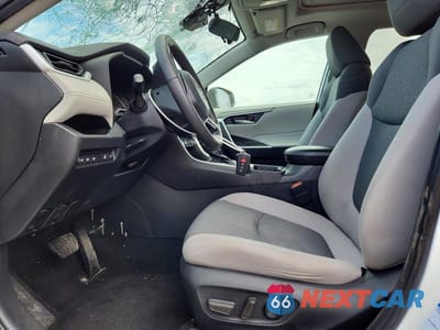 Zdjęcie 7 z 13 samochodu: 2022 TOYOTA RAV4 XLE VIN:2T3P1RFV6NC289912 - miniatura